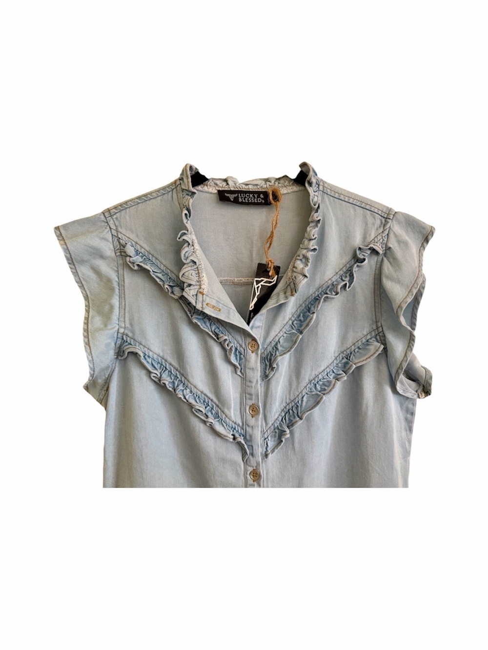LUCKY & BLESSED, NWT, LIGHT-WASH DENIM BLOUSE. SIZE M - Picture 4 of 12
